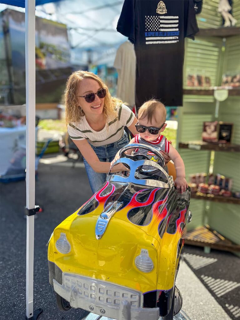 event woman baby car chair min